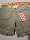 Levis Shorts Womens Size 6 Green Cuffed Cargo Pocket Ripstop Casual Cotton Pants