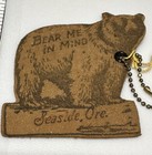 Vintage Seaside Oregon Bear Animal Wildlife Travel Souvenir Leather Keychain