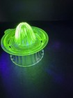 Vintage Depression Uranium Glass Juicerq Reamer 1920   s Green Uv Glows