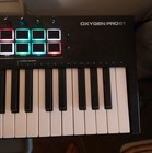 M-audio Oxygen Pro 61 61-key Usb Powered Midi Controller Keyboard W  16 Pads