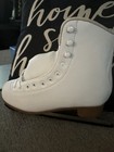 Women   s Ice Skates 