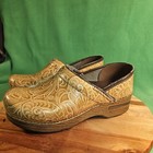 Dansko Womens Professional Clog Shoes Size 7  Tooled Leather Slip On Comfort 