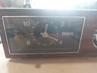 Vintage Rca  Rws851y-v White Vibra Am fm Analog Clock Radio