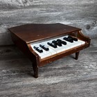 Vintage Schoenhut 17 Key Wooden Child   s Toy Piano