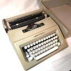 Typewriter  Olivetti Lettera 25  Made In Spain