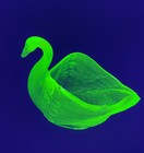 Fenton Uranium 1940 Glass Swan Bird Figurine