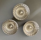Set Of 6 Vintage Mini Jello Molds Tin Aluminum Baking Swirl Bundt Cake 3 75   