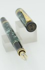 Parker Duofold International Green Marble Fountain Pen -18kt F Oblique Nib -1993