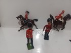 Rare Lot Of 8 Vintage Britains Lead Toy Soldiers Mounted Calvary And Infantry 