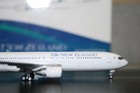 Phoenix 1 400 Air New Zealand Boeing 767-300 Zk-nci  10672  Model Plane