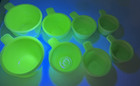 Rare  Set 4  Vintage Jeannette Jadite Uranium Glow Measuring Cups Excellent 