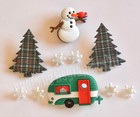 Merry Campers   Dress It Up Shank Buttons   Holiday Camper   Country Tree   Snow
