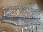 Vintage Wooden Souvenir Spoon Collector Wall Rack Display Holder For 16 Spoons  