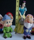 Walt Disney Snow White 7 Dwarfs Figures   Snow White Bank Figurine