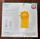 Munchkin   Arm   Hammer Diaper Pail  Holds Up To 600 Newborn Diapers  20 Pack