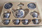 Vintage Blue Willow Japan 12 Piece Childs Porcelain Mini Tea Set In Original Box