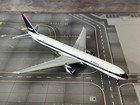 Gemini Jets Delta Airlines Boeing 767-400er  1 400 Scale  N826mh  Please Read