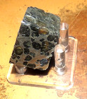 98 Gm Sericho Pallasite Meteorite Cube F  Kenya Stand Olivine  22  6 Sides