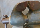 Wilton No  9300    3  Jaw Bullet Bench Vise W  Swivel Base