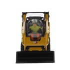 Diecast Masters 1 50 Cat 242d3 Skid Steer Loader W  Accessories 85676