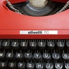 Vintage Olivetti Lettera 110 Portable Typewriter Made In Italy Display Decor