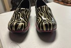 Smitten Women s Slip-resistant Slip-on Animal Print Flats  Eu 36 Black Pink