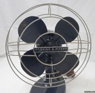 Vintage Robbins Myers 11  Oscillating Desk Fan