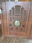 Htf Vtg Silvertone Model 1850 Am sw Battery Operated Skyscraper Tombstone Radio