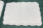 Vintage Style White Quilted Placemats Set Of 4 Scalloped Shabby Chic Table Mats