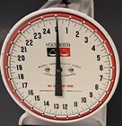 Vintage Tin Utility Scale Hanson Model 2000 25 Pounds By Ounces White Red Black