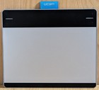 Wacom Cth-480 Intuos Small Creative Pen   Touch Tablet Exc     