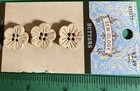  3  Sew-ology 3 4  Floral Natural Color Wood 4-hole Buttons New-t953