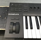  read  Native Instruments Komplete Kontrol A25 Midi Keyboard W  Usb