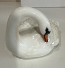 Franz Porcelain   White Swan   3 t X 5 l