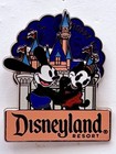 Disneyland Resort New Year 2017 Oswald   Ortensia Spinner Le 3000