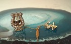 Vtg 10k Gold Alpha Chi Omega Lyre Sorority Pin  Quill Charm  Chapter Guard Pin