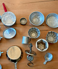 Lot Of 34 Vintage 1950s Child Doll Tin Metal Kitchen Play Dishes Baking Pieces