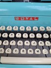 1958 Royal Quiet De Luxe Typewriter     Turquoise Blue     Case     Amazing Shape