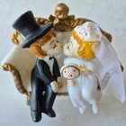 Vtg 1970 Wilton Hong Kong Wedding Cake Topper  Bride   Groom Kissing On Loveseat
