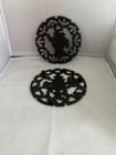 Coton Colors Christmas Holiday Trivets Set Of 2  Bear And Tree Themes New In Box