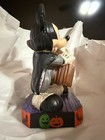  Disney Traditions  count Mickey  Vampire Figurine  model 4046027  By Jim Shore