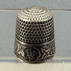 Sterling Silver Thimble Grape Vine Repousse Size 7 Antique