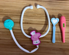 Peppa Pig 8 Piece Doctor Kit And 2 Books- Halloween Party   New Dinosaur