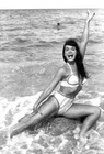 Vintage Bettie Page Photo 1064 Oddleys Strange   Bizarre