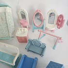 Vintage Fisher-price Loving Family Dollhouse Furniture   Figures Lot 1990s