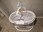 Fisher-price Dpv72 Soothing Motions Bassinet  Minimally Used 