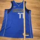 Nike Luka Doncic  77 Dallas Mavericks Swingman Jersey Sz L  48 