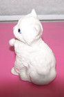 Vintage White Persian Kitty Cat Kitten Porcelain Blue Eyes Homco Figurine Japan