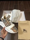 Burberry Men s Check Pattern Lace Up Sneakers Beige White Black  Low Top