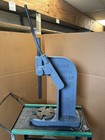 Dake 1-1 2 B1 3 Ton Arbor Press W  Metal Cart